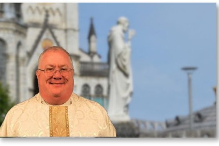 FR. Maxwell